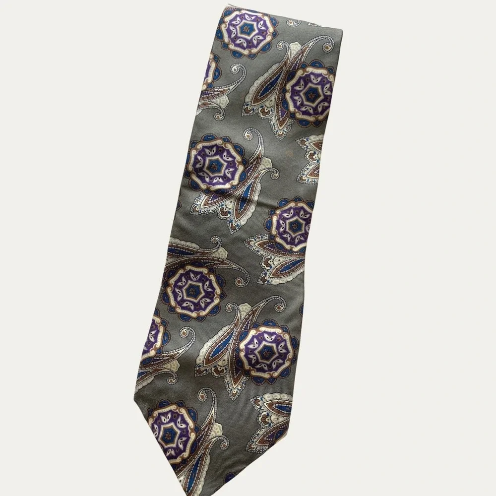 Oscar de la Renta Couture Silk Tie OS Olive Green Purple Paisley Floral Necktie